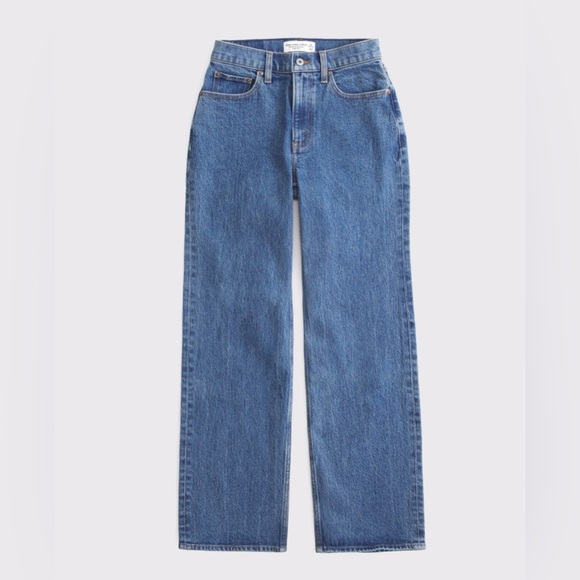 Abercrombie & Fitch Denim - NWT Abercrombie Curve Love High Rise 90s Relaxed Jeans